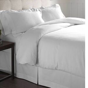 LL Bean White King Flannel Duvet Cover in EUC